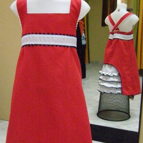 Vestido rojo talla 7 años (delantero) (5)