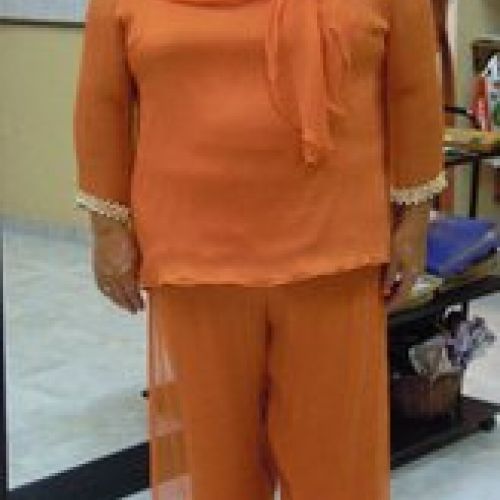 Traje de blusa y pantalón