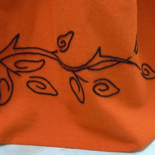 Falda de campurriana, bordado de rama (detalle del bordado)