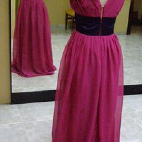 Vestido rosa y fajín morado, estado previo al bordado con pedreria y swaroski, trasero (confeccionado en el año 2012)