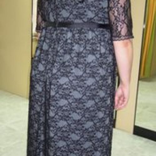 Vestido largo de encaje (trasero)
