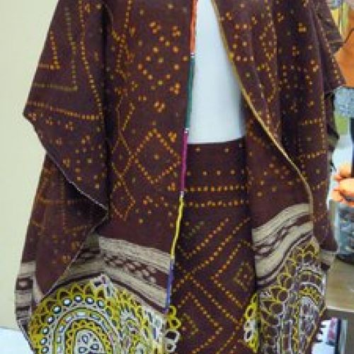 Poncho y falda realizados con telas indias (1)