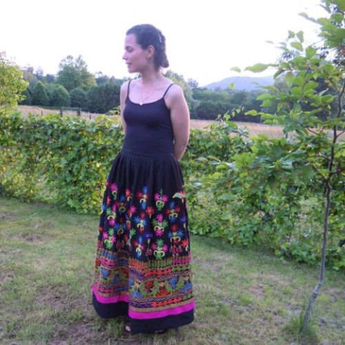 Falda étnico vintage estilo boho chic confeccionada con telas de India