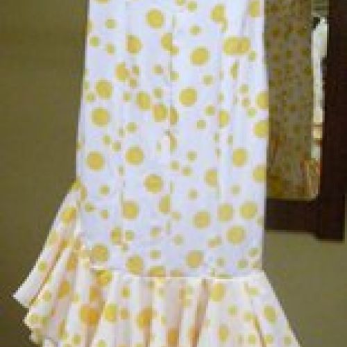 Traje flamenca lunares amarillos (trasero)