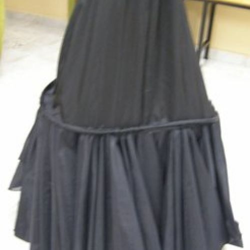 Vestido negro de novia (4) can-can (Confeccionado en el año 2012)