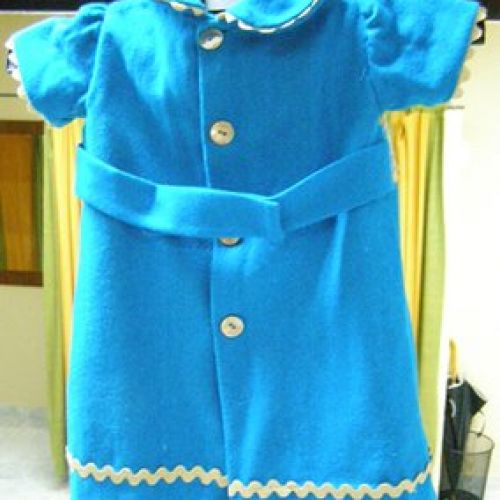 Coleccion Otoño Azul 2010. Vestido con lazo, trasero (3)