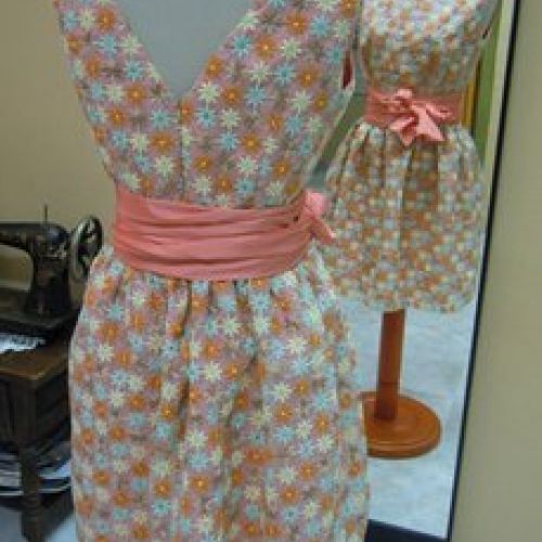 Vestido fruncido con fajín (trasero)
