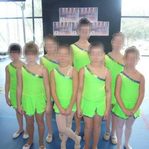 Maillots grupo escolar del Club CADAVMAN de Gimnasia Rítmica (confección en el año 2009)
