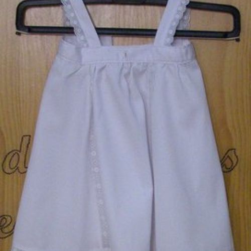 Faldón primera edad (delantero)