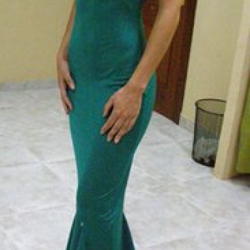 Vestido verde largo con cola, delantero (1)