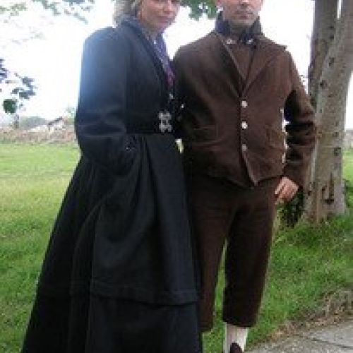 Campurrianos, con el traje completo