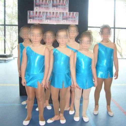 Maillots grupo escolar del Club CADAVMAN de Gimnasia Rítmica (confección en el año 2009)