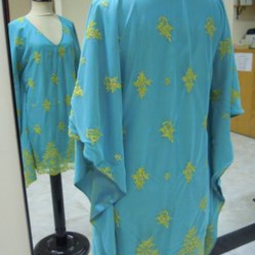 Caftán turquesa (trasero)