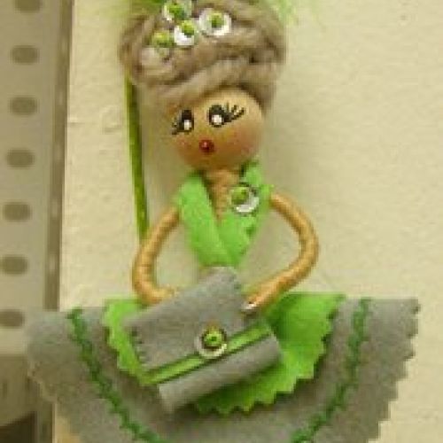 Broche "Quekas". Vendido