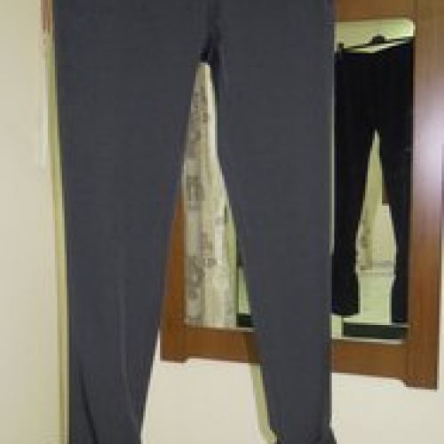 Pantalón con volantes