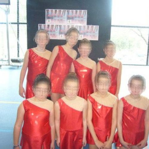 Maillots grupo escolar del Club CADAVMAN  de Gimnasia Rítmica (confección en el año 2009)